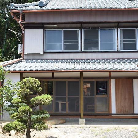 ゲストハウス三軒家 Shirahama Esterno foto